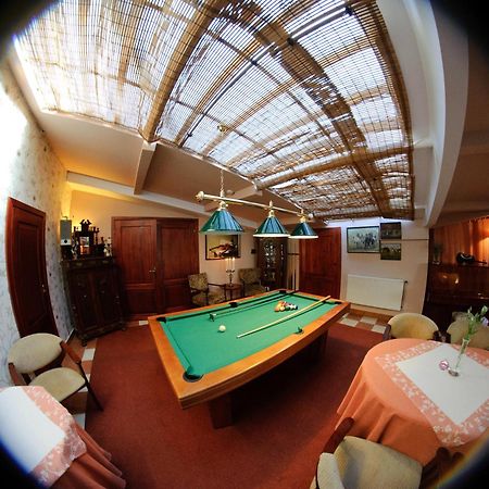 Centrum Ulan Spa ビトゥフ エクステリア 写真