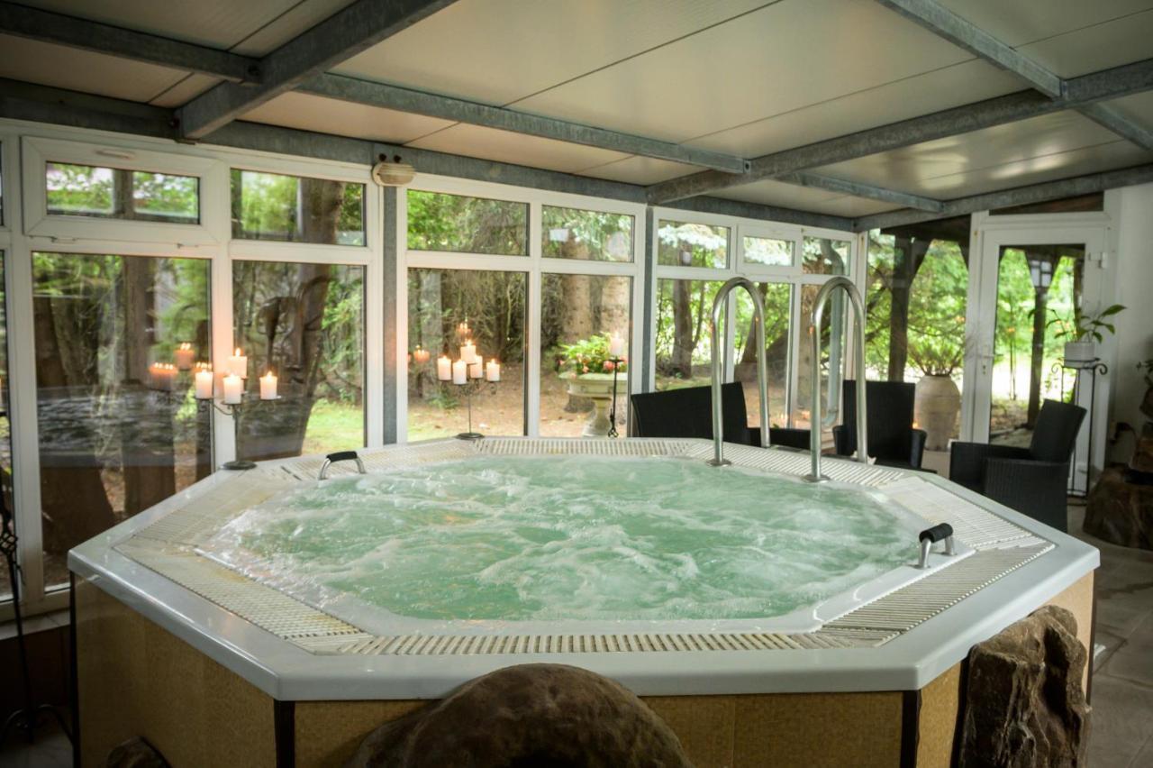 Centrum Ulan Spa ビトゥフ エクステリア 写真